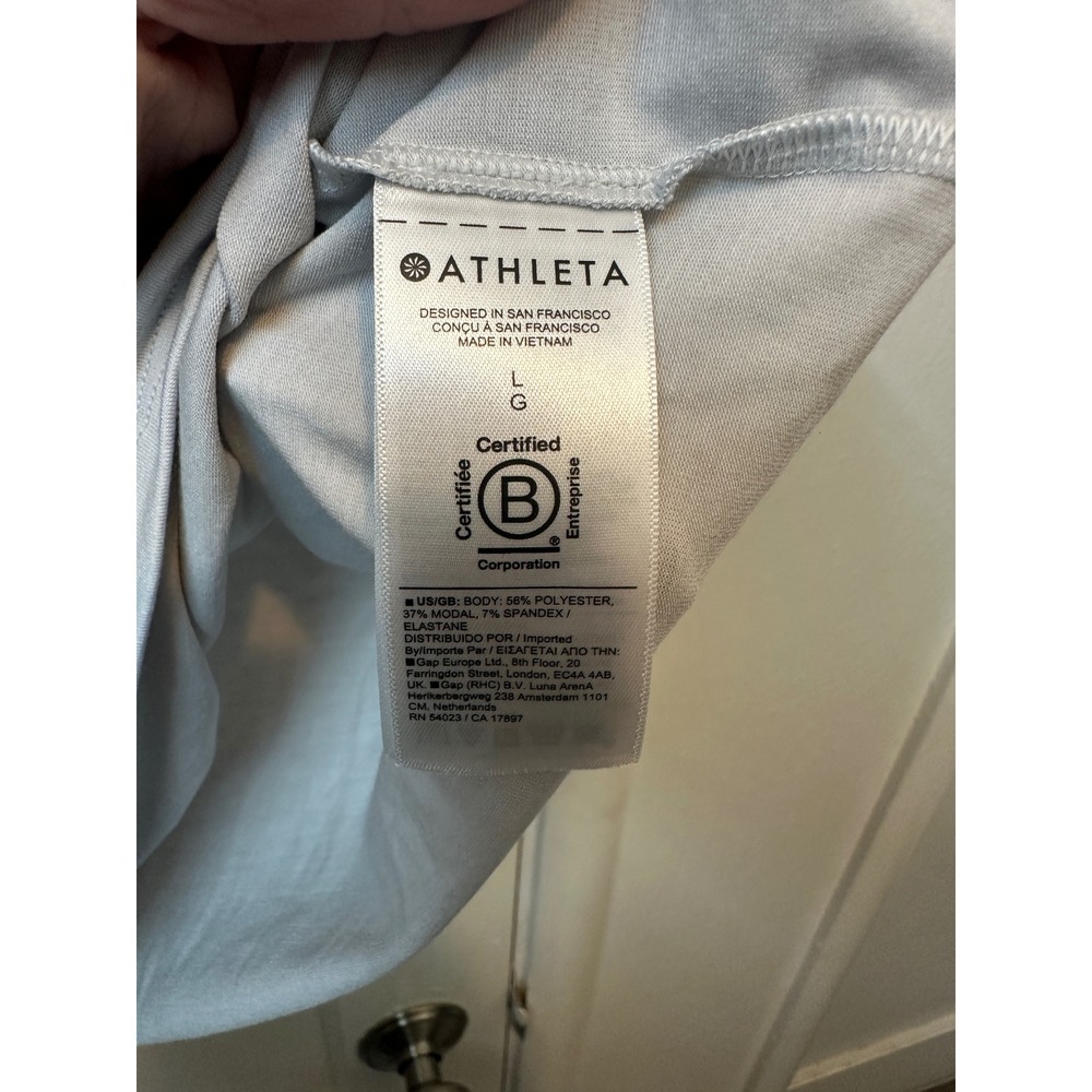 Athleta Womens Light Grey Sleeveless Muscle Tank Top Crew Neck Activewear Large - Picture 3 of 4